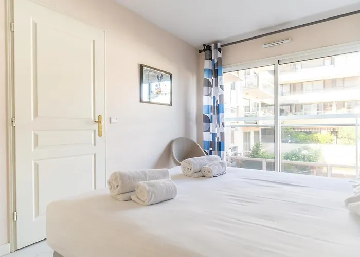 La Brise Marine - Appt Avec Balcon 50M De La Plage